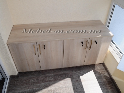 Тумба на балкон