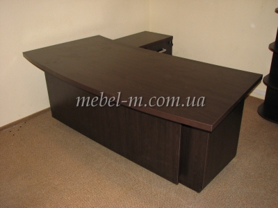 Стол для кабинета