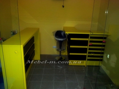 Стойка для экспресс маникюра