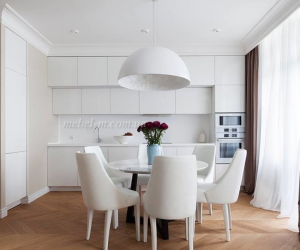 Светлая кухня в современном стиле