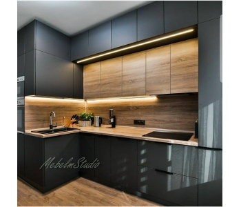 Кухня для дома - краска плюс пленка под дерево