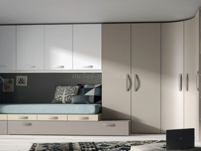 Мебель для подростка с  шкафом