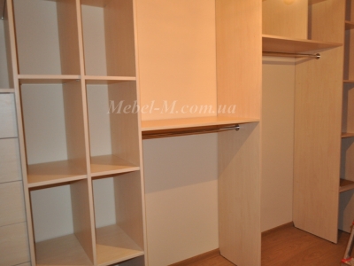 Гардеробная комната