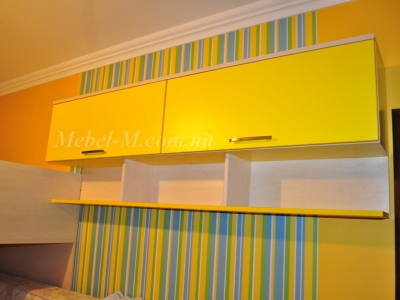 Детская комната для двух детей желтая