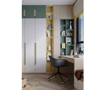 Стол для учебы с стенкой