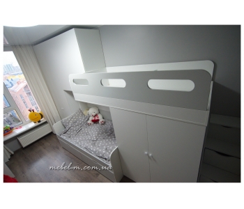 Детская комната двухъярусная кровать