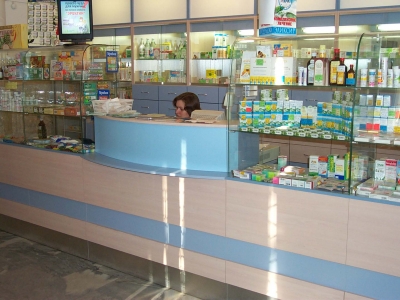 Аптечная мебель в голубом цвете