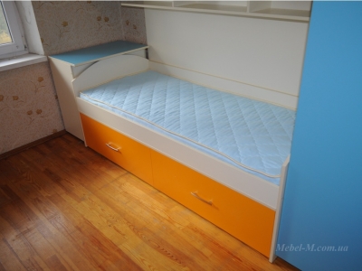 Меблированная детская комната