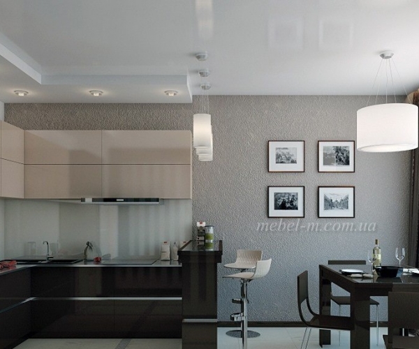 Угловая кухня возле окна