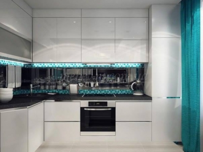 Прямая кухня с глянцевыми фасадами