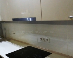 Прямая кухня в современном стиле