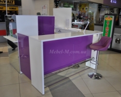Стойка для маникюра на 3 рабочих места