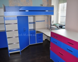 Детская кровать двухъярусная