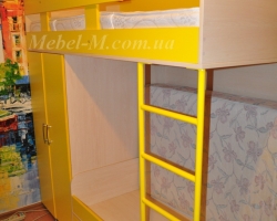 Детская комната для двух детей желтая