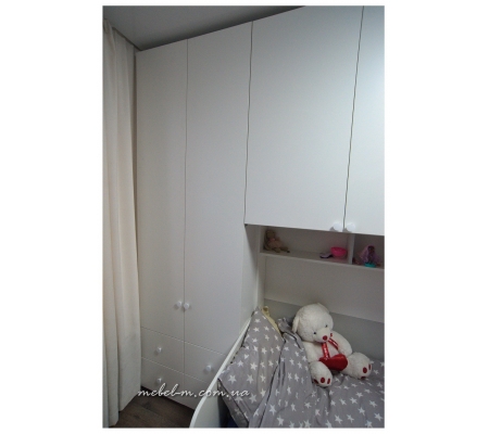 Детская комната двухъярусная кровать