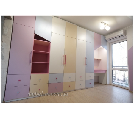 Две детские меблированные комнаты для девочки и мальчика