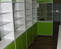 Торговая мебель для аптеки