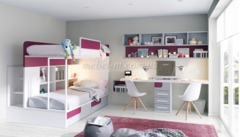 Детская комната для двух девочек