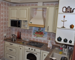 Кухня классическая цвета слоновой кости