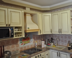 Кухня классическая цвета слоновой кости